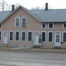 House at 318–332 Marquette Street