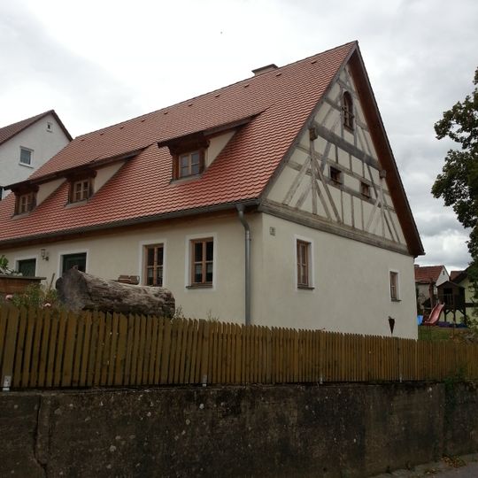 Ehemaliges Wohnstall- und Kleinbauernhaus