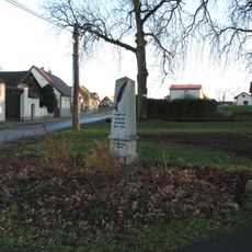 Pomník padlým ve Pteníně