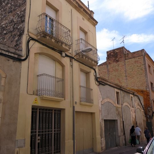 Carrer Sant Julià, 11-15