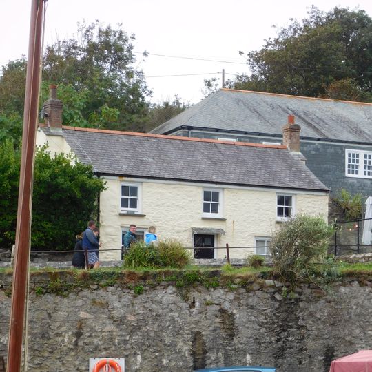 21, Charlestown Road