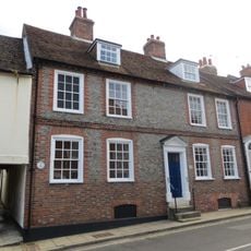 15 And 17, Queen Street