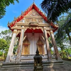 Wat Mueang Mai