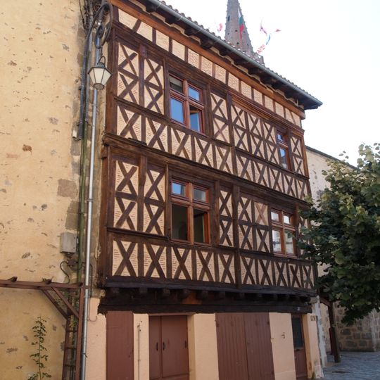 Maison à pans de bois, 12 rue de la Fontaine-Guimard