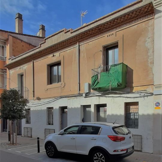 Building in carrer Verge de les Neus, 18