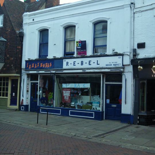 21, St Peter's Street