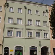 Ehemaliges Eisenkrämerhaus, jetzt Wohn- und Geschäftshaus