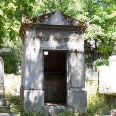 Grave of Héloin