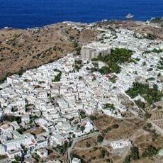 神学者聖ヨハネ修道院と黙示録の洞窟を含むパトモス島の歴史地区