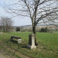 Kříž jižně od Myslíva