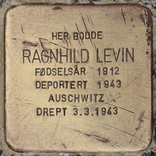 Stolperstein en memoria de Ragnhild Levin