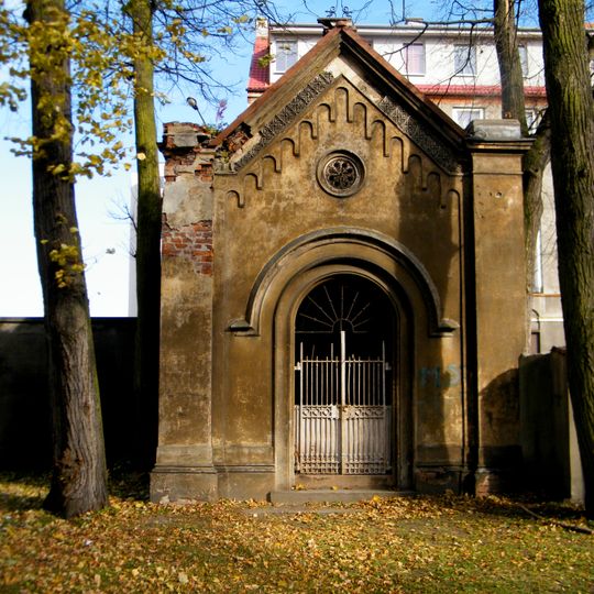 Kaplica przydrożna w Opolu