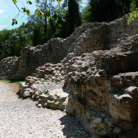 Mura di Torba