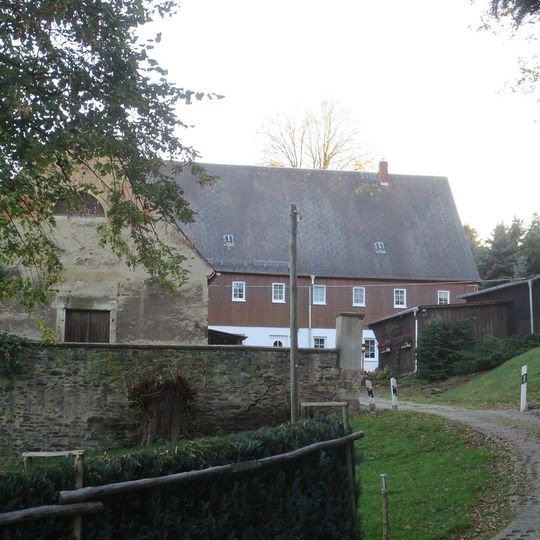 Wohnstallhaus eines ehemaligen Vierseithofes An der Kirche 6