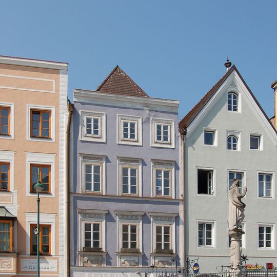 Stadtplatz 20