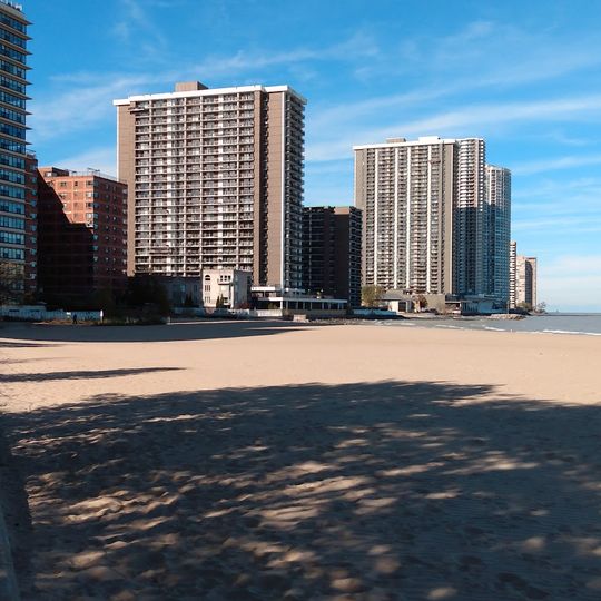 Ardmore Hollywood Beach