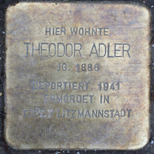 Stolperstein en memoria de Theodor Adler