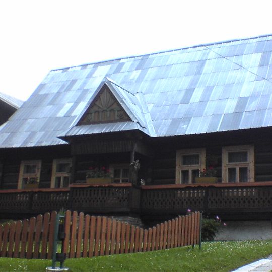 Roľnícka usadlosť, dom ľudový