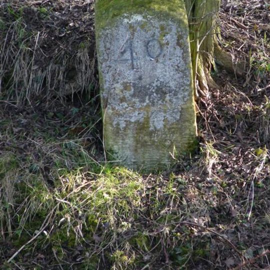 Chesterfield Canal, Canal Milepost At Sk 7082 9093