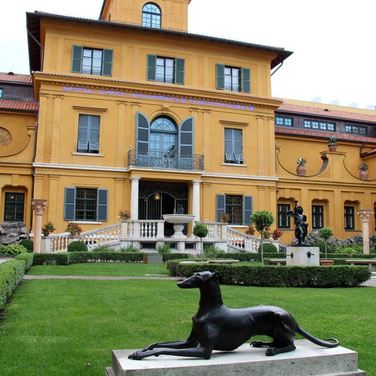 Vorgarten Luisenstraße 33 in München