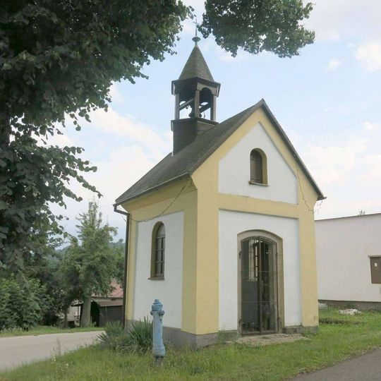 Kaple v Záhoří u Semil