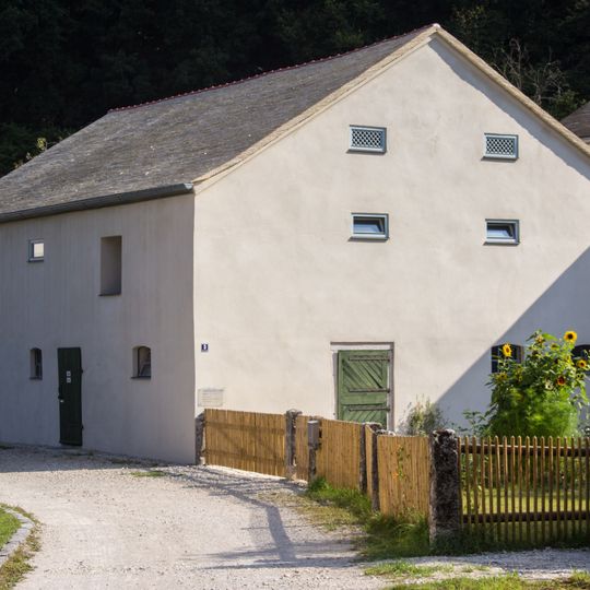 Wirtschaftsgebäude Obermühlenweg 3