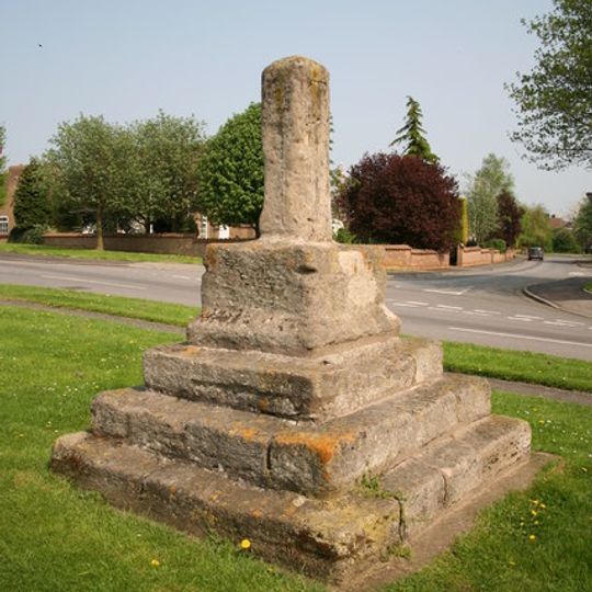 Wellingore village cross