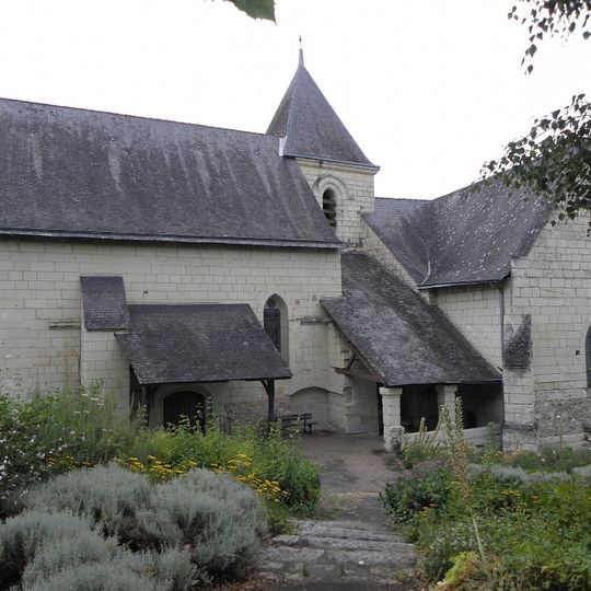 Église Saint-Pierre de Dampierre-sur-Loire