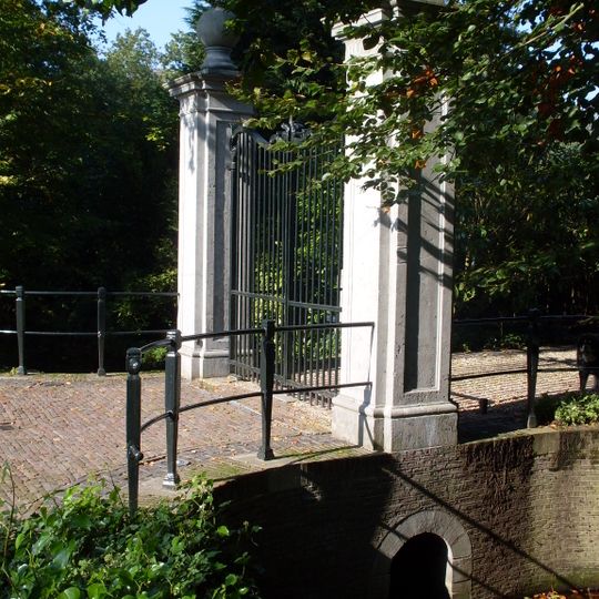 Saxenburg, Bloemendaal