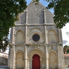 Église de Genouillé
