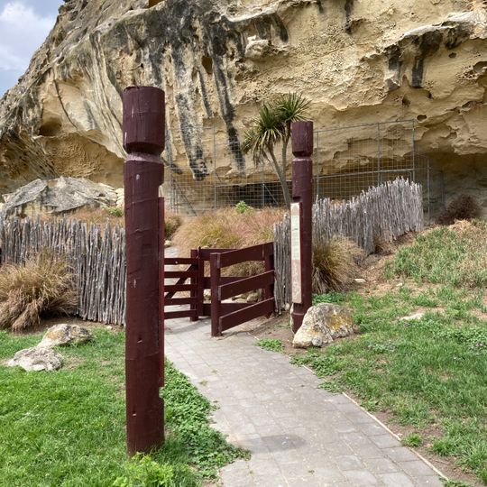 Takiroa Rock Art Shelter