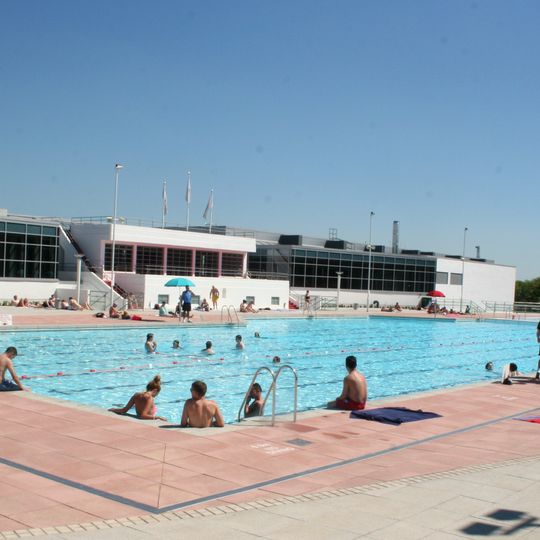 Hillingdon Sports and Leisure Complex