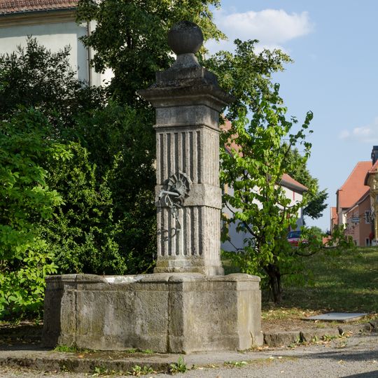 Brunnen