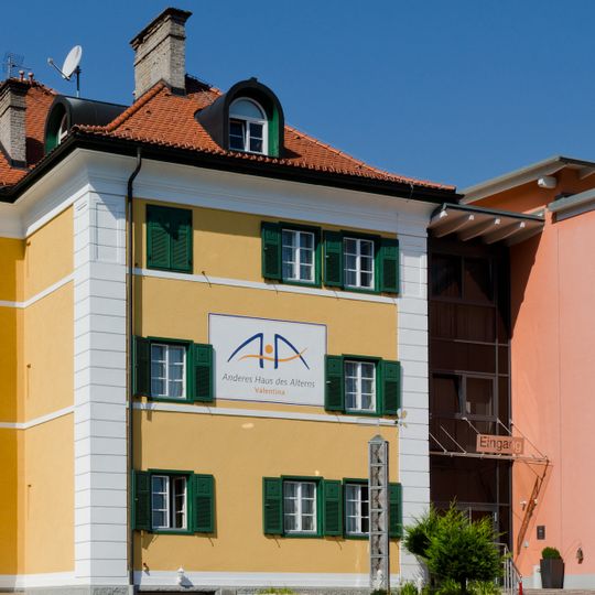 Ehem. Zollwachwohngebäude; Altenwohn- u. Pflegeheim Valentina