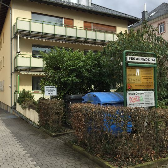 Haus Kaiser-Friedrich-Promenade 74