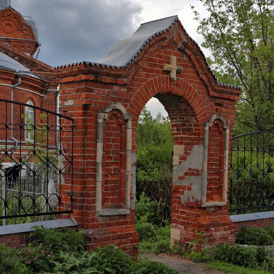 Ограда с воротами