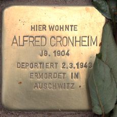 Stolperstein en memoria de Alfred Cronheim