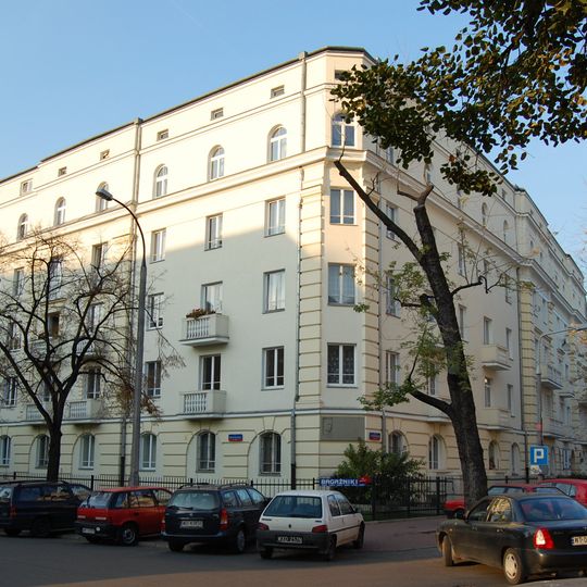 4 Mochnackiego Street in Warsaw