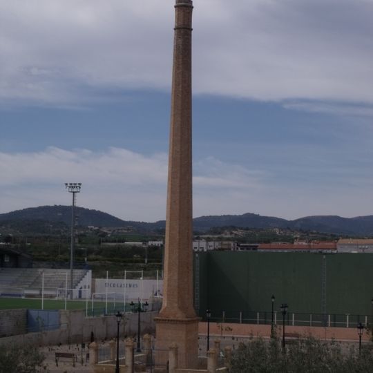 Chimney by the road from Casinos to Chelva