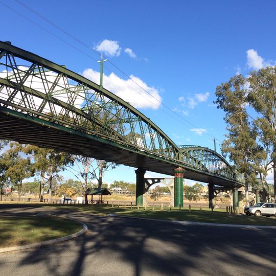 Burnett Bridge