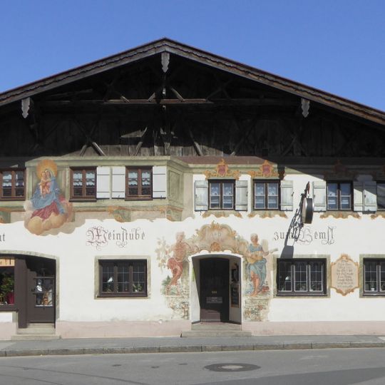 Sankt-Lukas-Straße 5