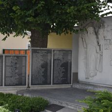 Kriegerdenkmal Hochwolkersdorf