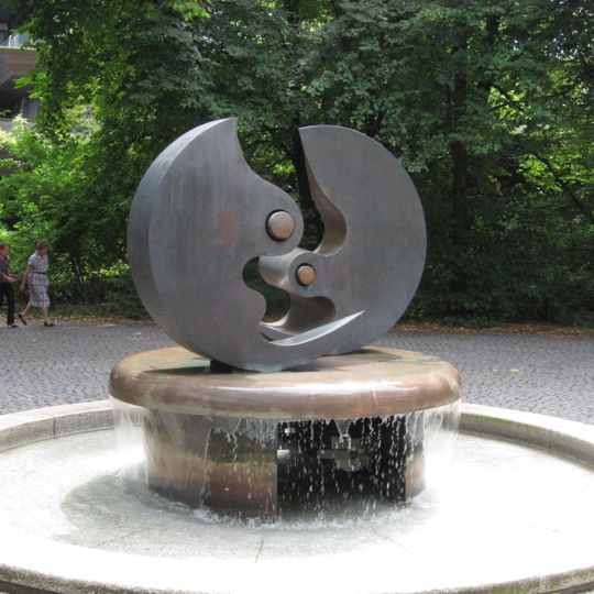 Ying-Yang-Brunnen