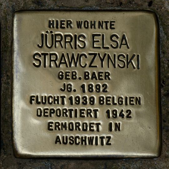 Stolperstein en memoria de Jürris Elsa Strawczynski