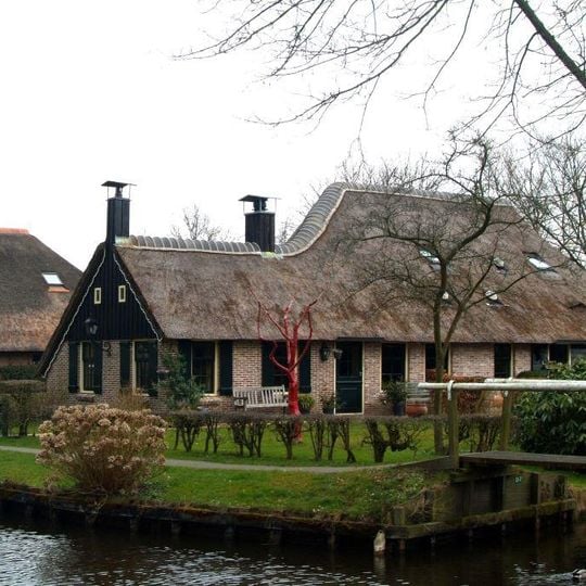 Dwarsgracht 46,  8355CW  Giethoorn