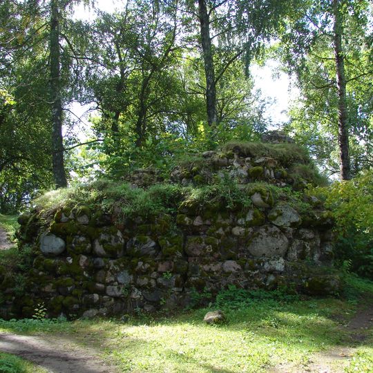Volkenberga Castle ruins
