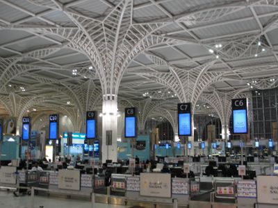 Interior 0