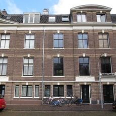 Huis met classicistische kenmerken