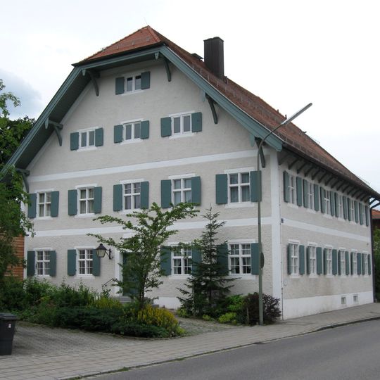 Wolfratshausener Straße 9