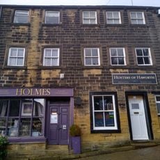 87 And 89, Main Street